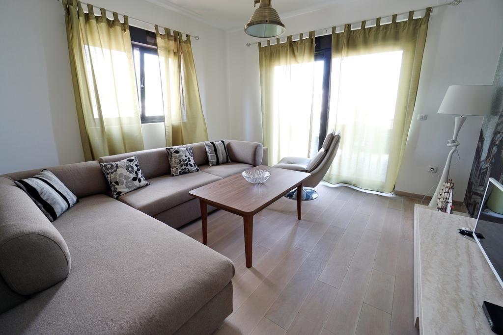 Budva Bay Breeze Apartments Luaran gambar
